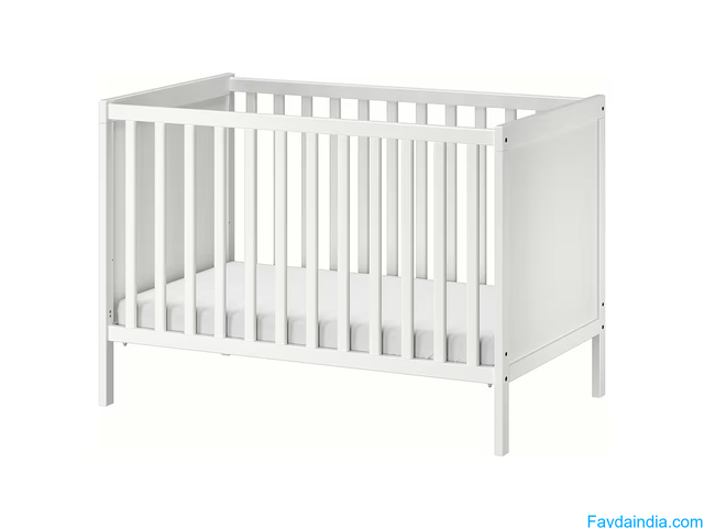 Baby cot for sale in Tilak Nagar, Mumbai