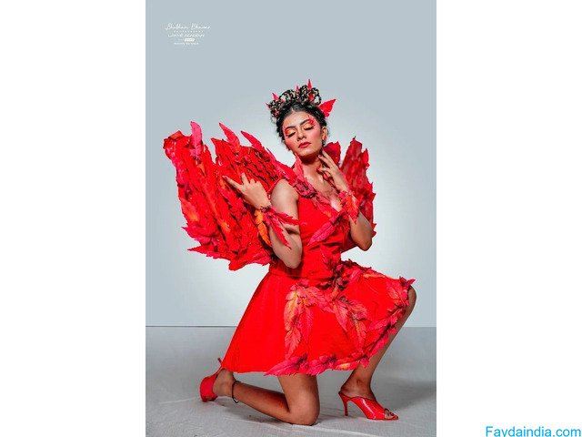 Lakmé Academy Powered By Aptech:-Best Beautician Course in Aurangabad