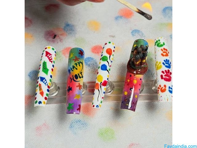 Lakmé Academy Powered By Aptech – Nail Art Course in Lajpat Nagar