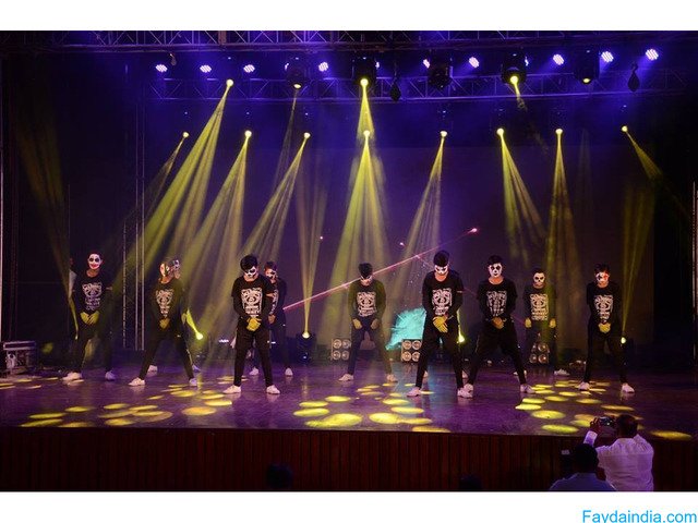 Bollywood Dance Studio In Chitrakoot – Buskers Dance Institute