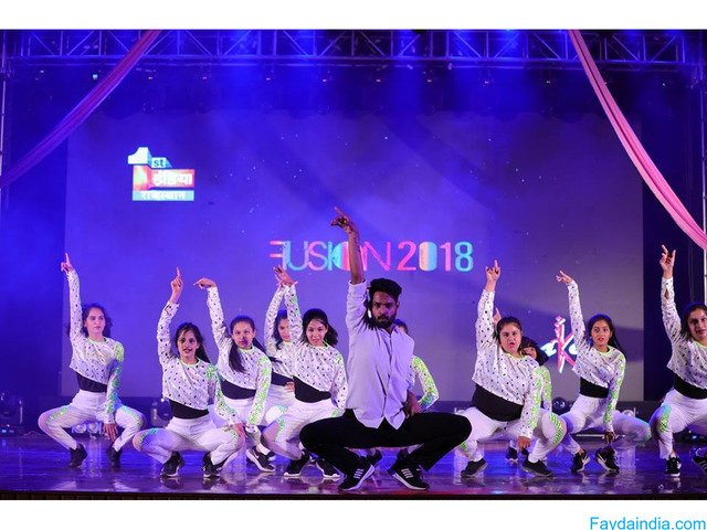 Jazz Dance Academy in Bani Park – Buskers Dance Institute
