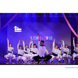 Jazz Dance Academy in Bani Park – Buskers Dance Institute
