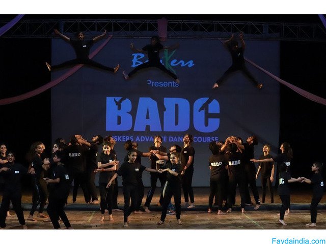 Top Bollywood Dance Studio In Mansarovar – Buskers Dance Institute