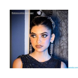 Lakme Academy-Hair Artist Course in Lajpat Nagar