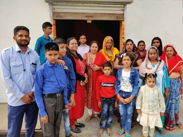 Why Is a Charity Organization in Delhi Important for Community Development? - 2/3