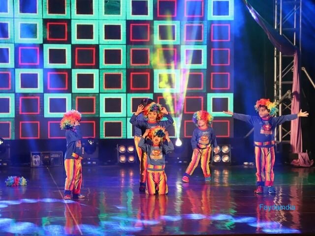 Best Dance Institute in Chitrakoot - Buskers Dance Institute