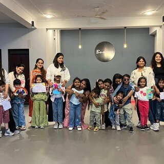 Best Dance Institute in Queens Road -  Buskers Dance Institute