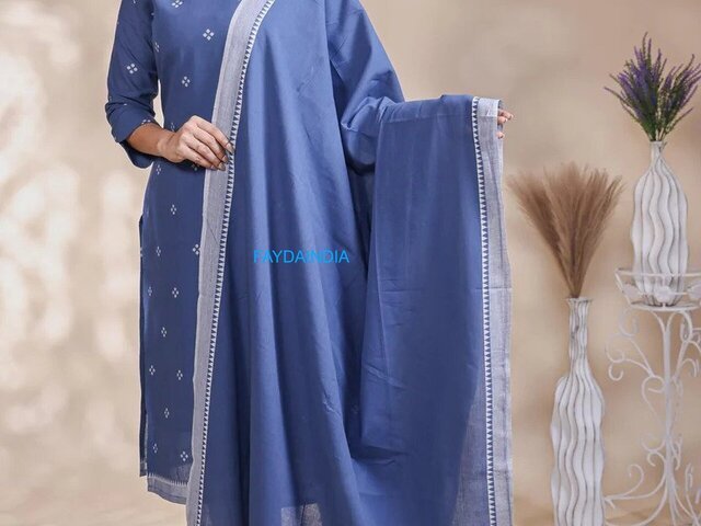 How Can a Dupatta Complete the Look of a Steel Blue Ethnic Outfit? - 2/3